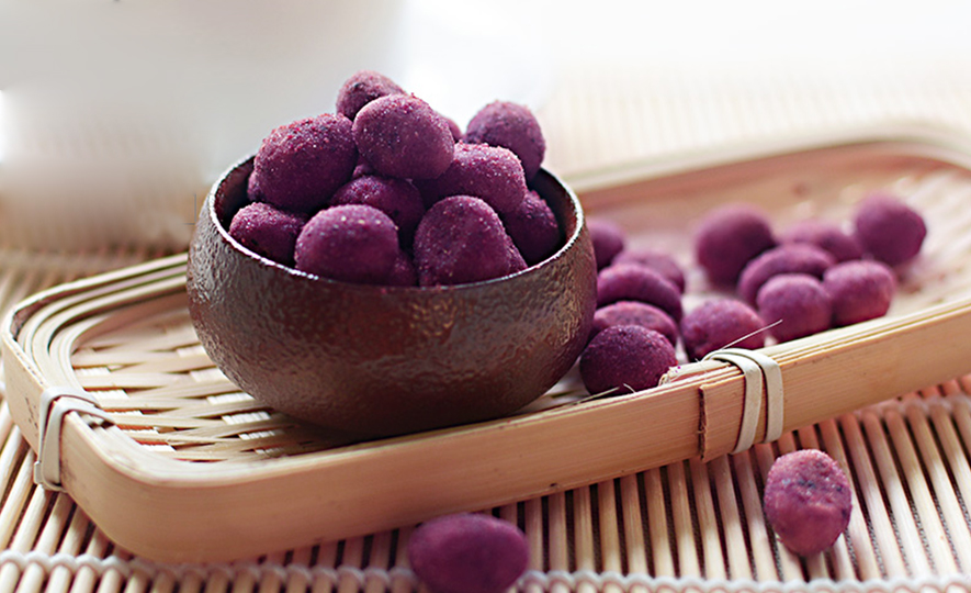 Purple sweet potato peanuts